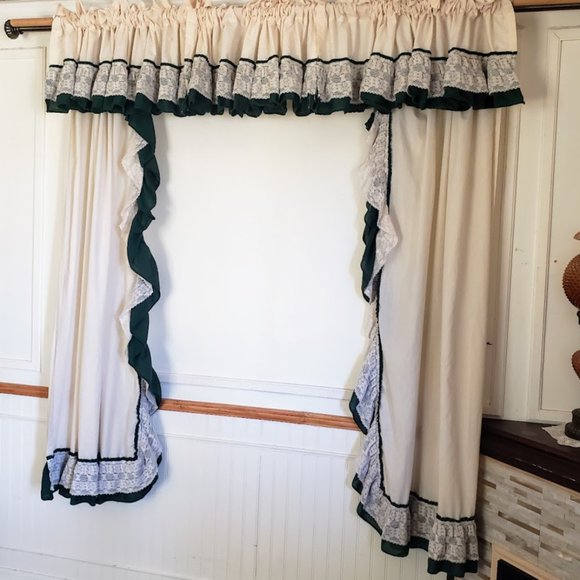 SOLD JC Penney Vtg Priscilla Curtain 88W x 64L Valance Cream Green Ruffle Rod - Picture 8 of 16